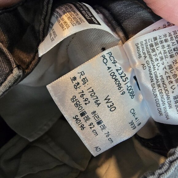 Levis Cargo Shorts Mens 30 Green Camo Cotton Utility Pockets Outdoor Ripstop - Picture 10 of 11